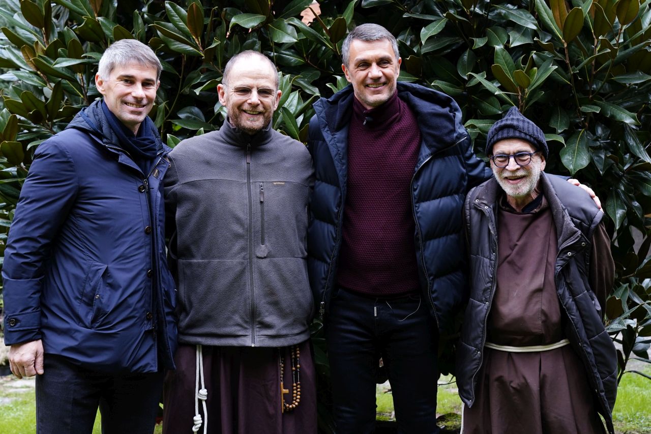 Milan, Maldini e Massara alla mensa di Opera San Francesco per i poveri