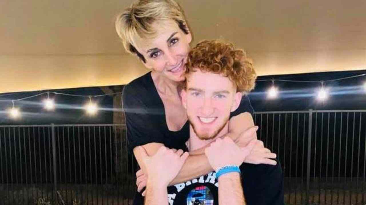 Nico Mannion mamma