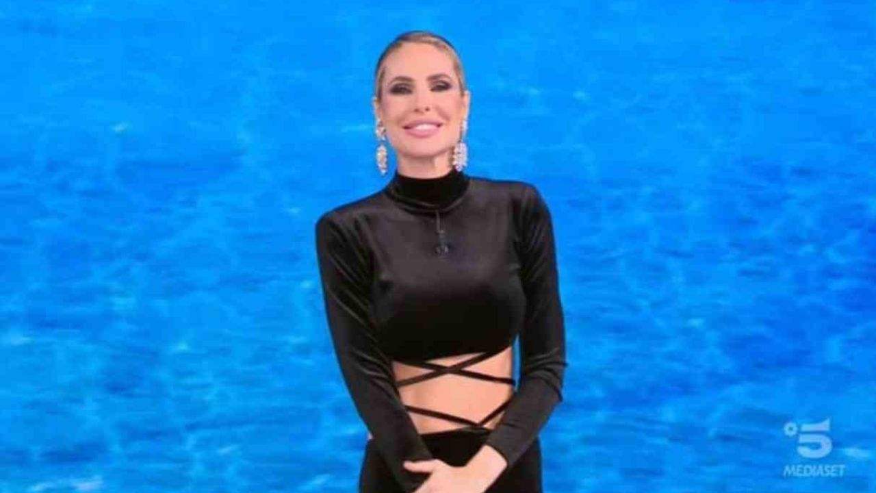 Ilary Blasi Canale 5