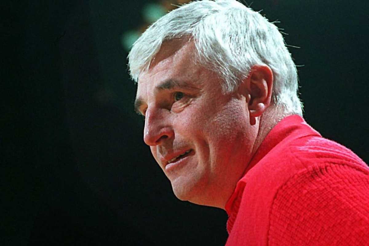 Addio a Bobby Knight, il coach simbolo della Ncaa: aveva 83 anni (Instagram@usatoday)