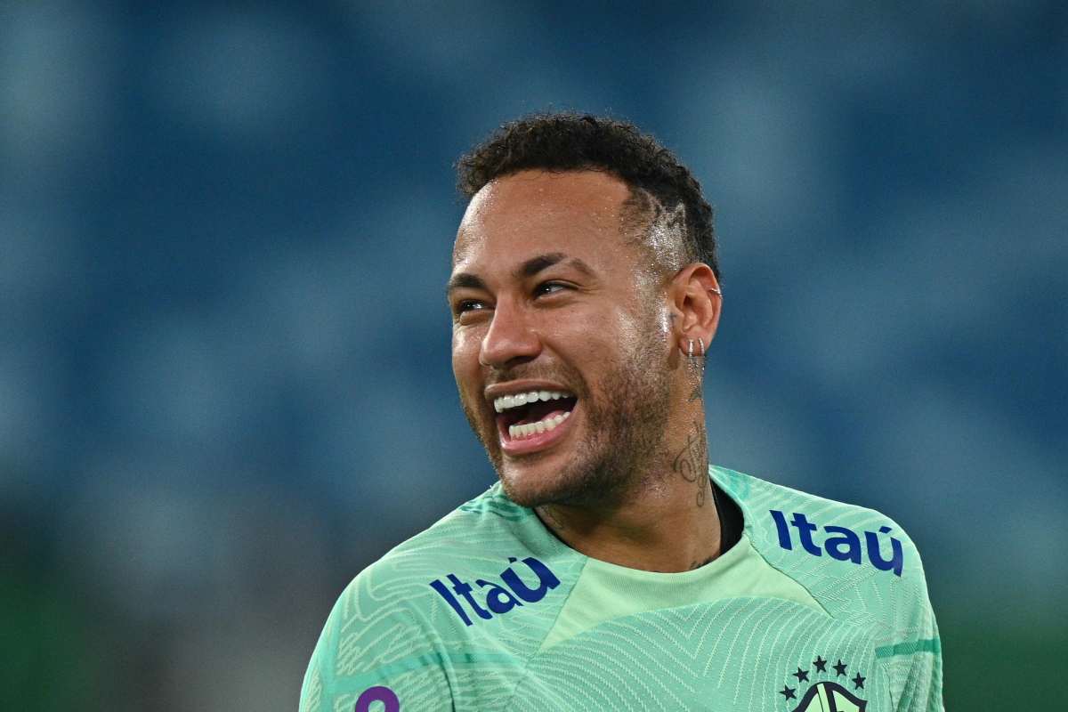 Neymar, il brasiliano può sorridere: in arrivo dei soldi